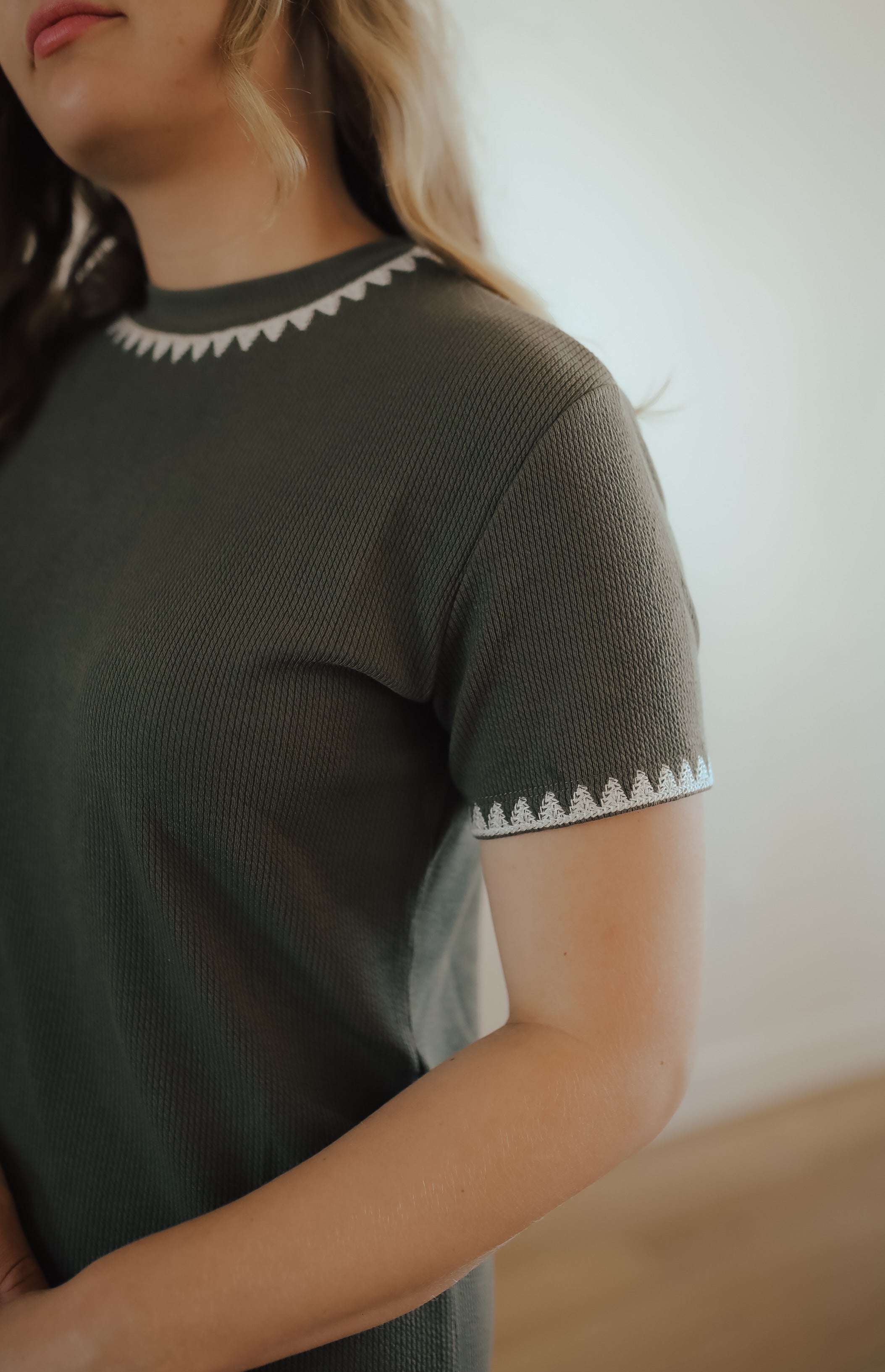 GREEN T-SHIRT DRESS
