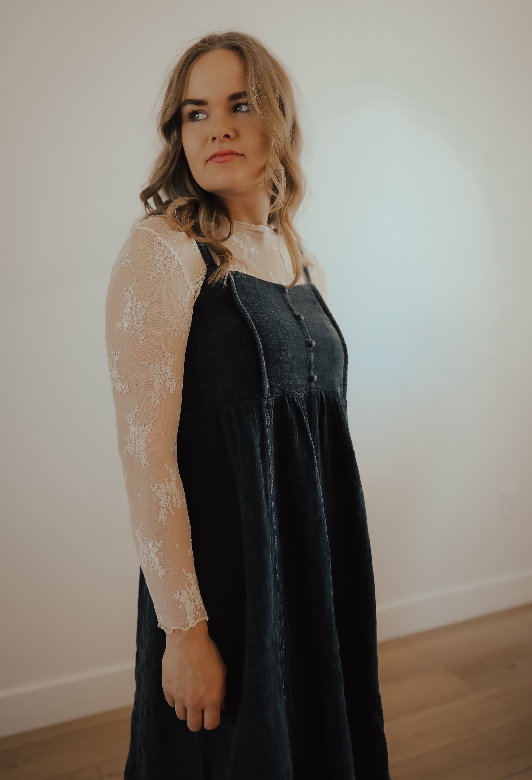 SHEER LACE LONG SLEEVE SHIRT