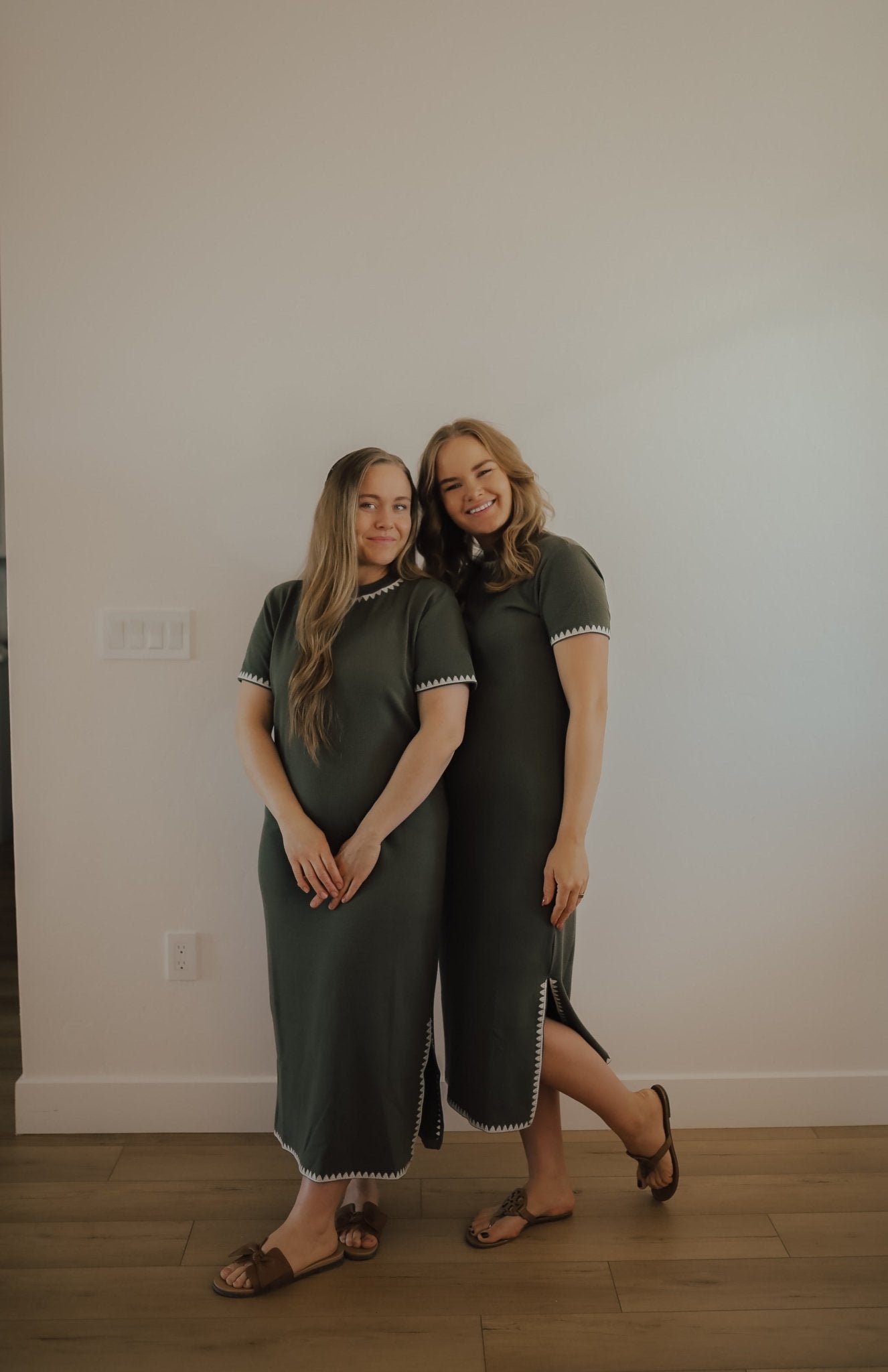 GREEN T - SHIRT DRESS - Dresses - Duviboutique