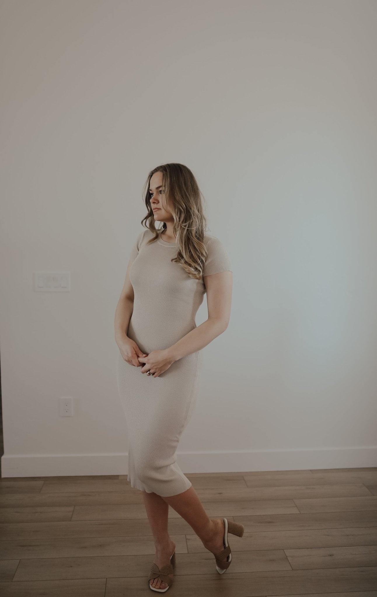 Fitted midi dress - Duviboutique