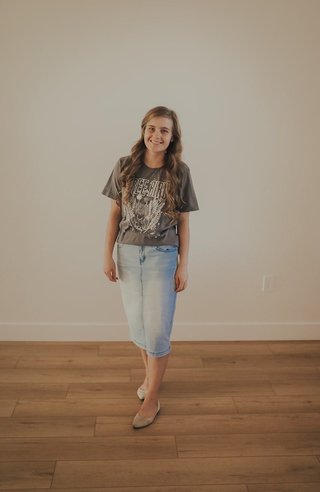 Light Washed Denim Skirt - Duviboutique