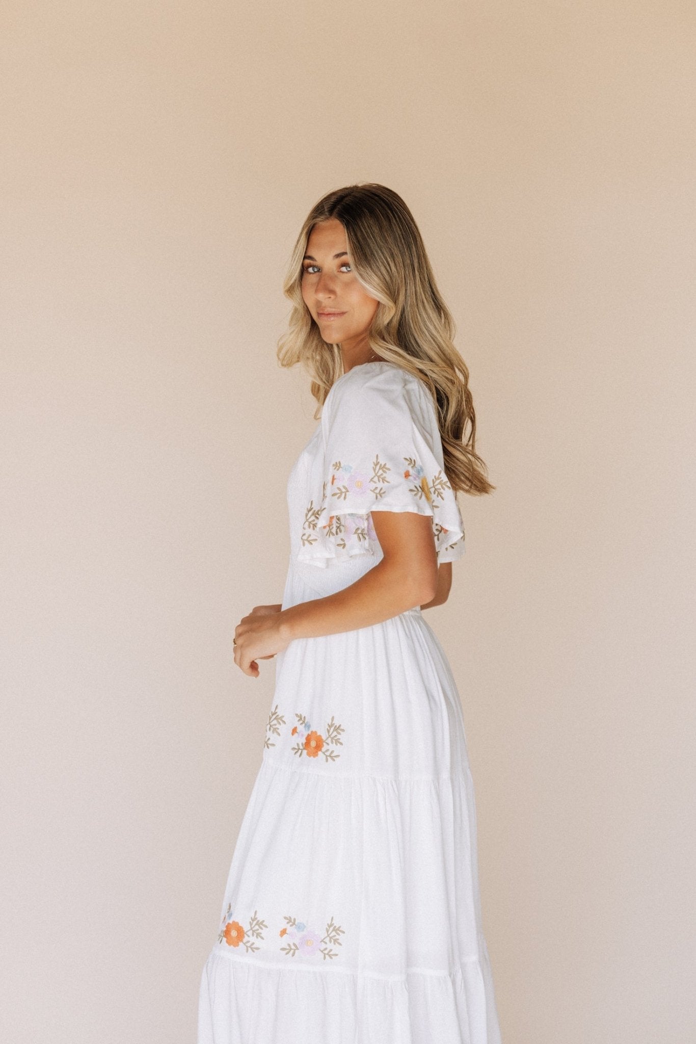 Sicily Embroidered Midi Dress - Dresses - Duviboutique