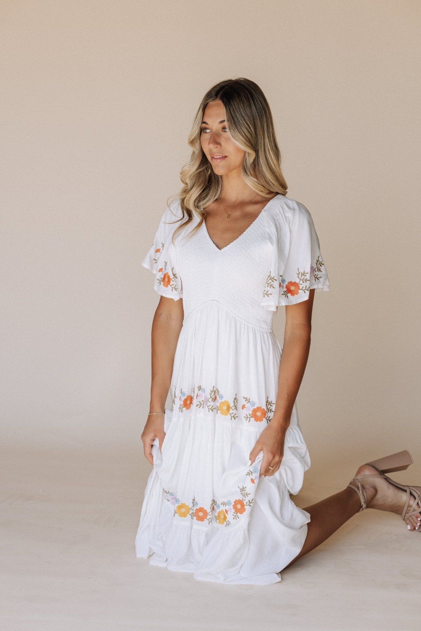 Sicily Embroidered Midi Dress - Dresses - Duviboutique
