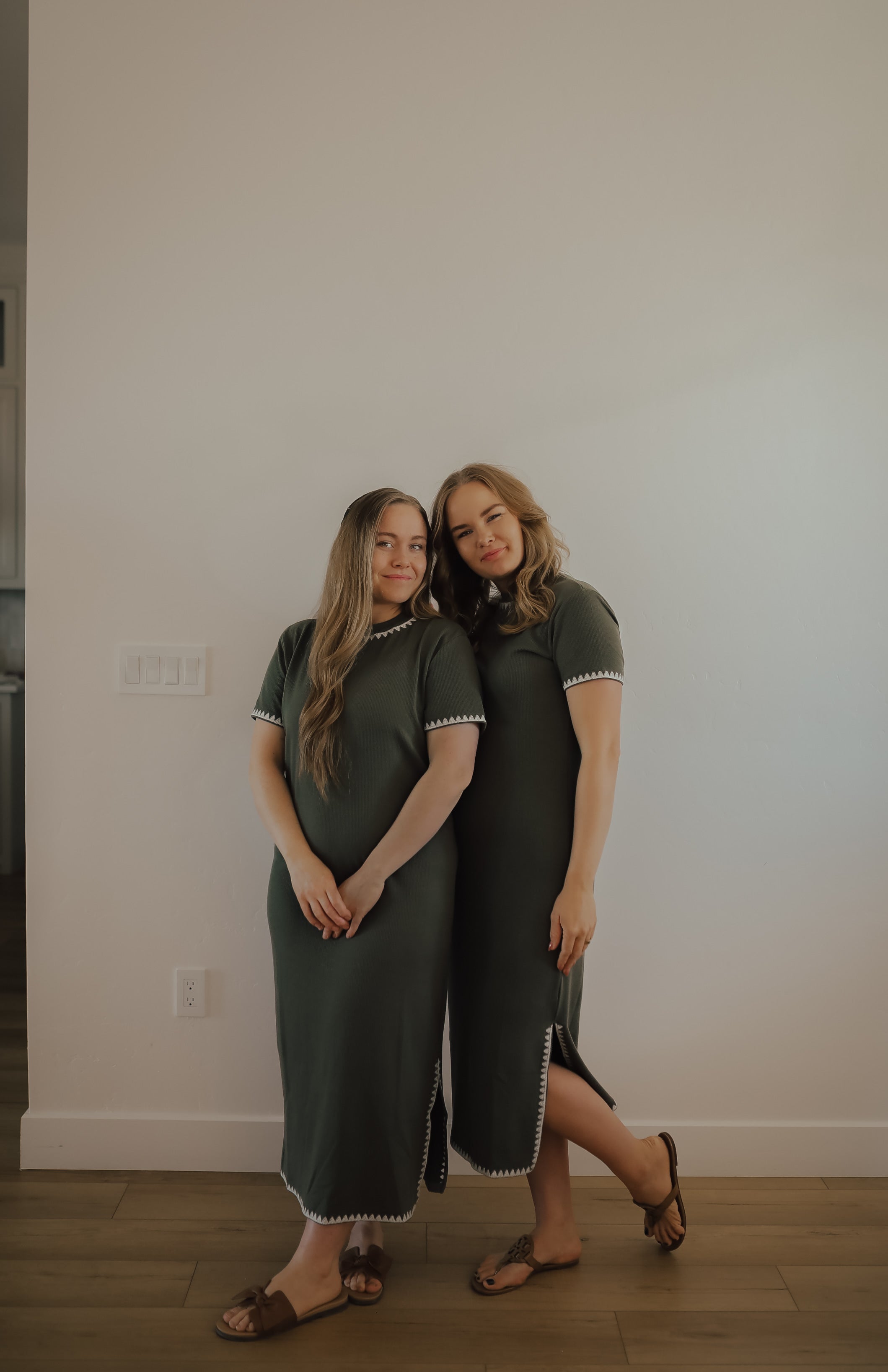 GREEN T-SHIRT DRESS