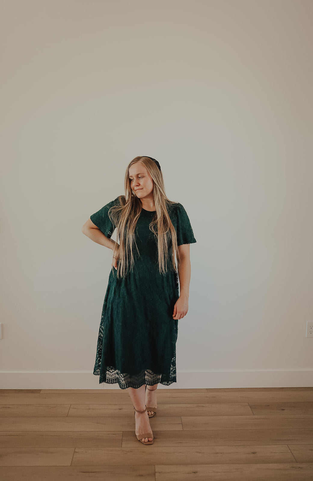 Evergreen lace dress