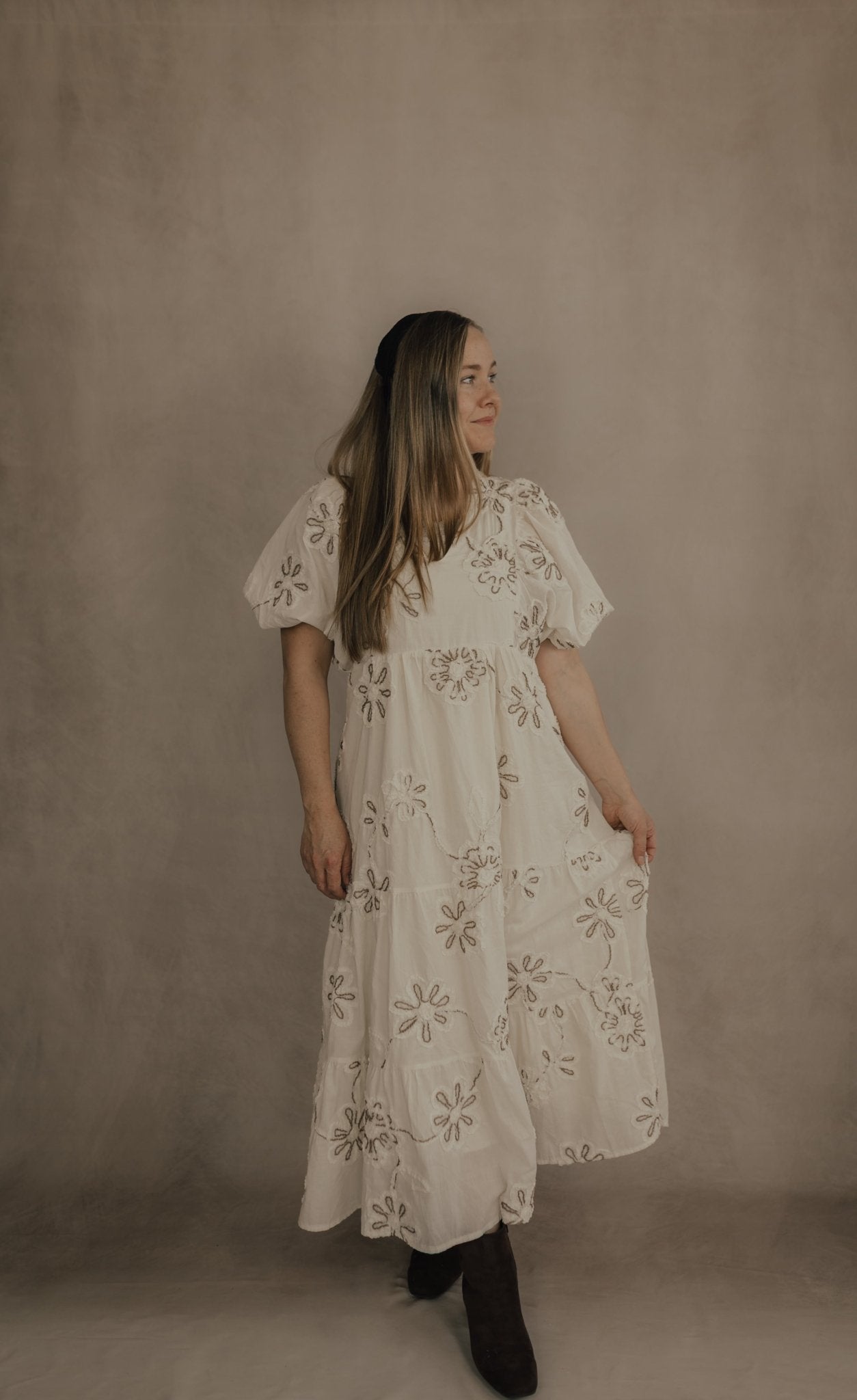 CREAM/MOCHA FLORAL EMBROIDERED MAXI DRESS - Dresses - Duviboutique