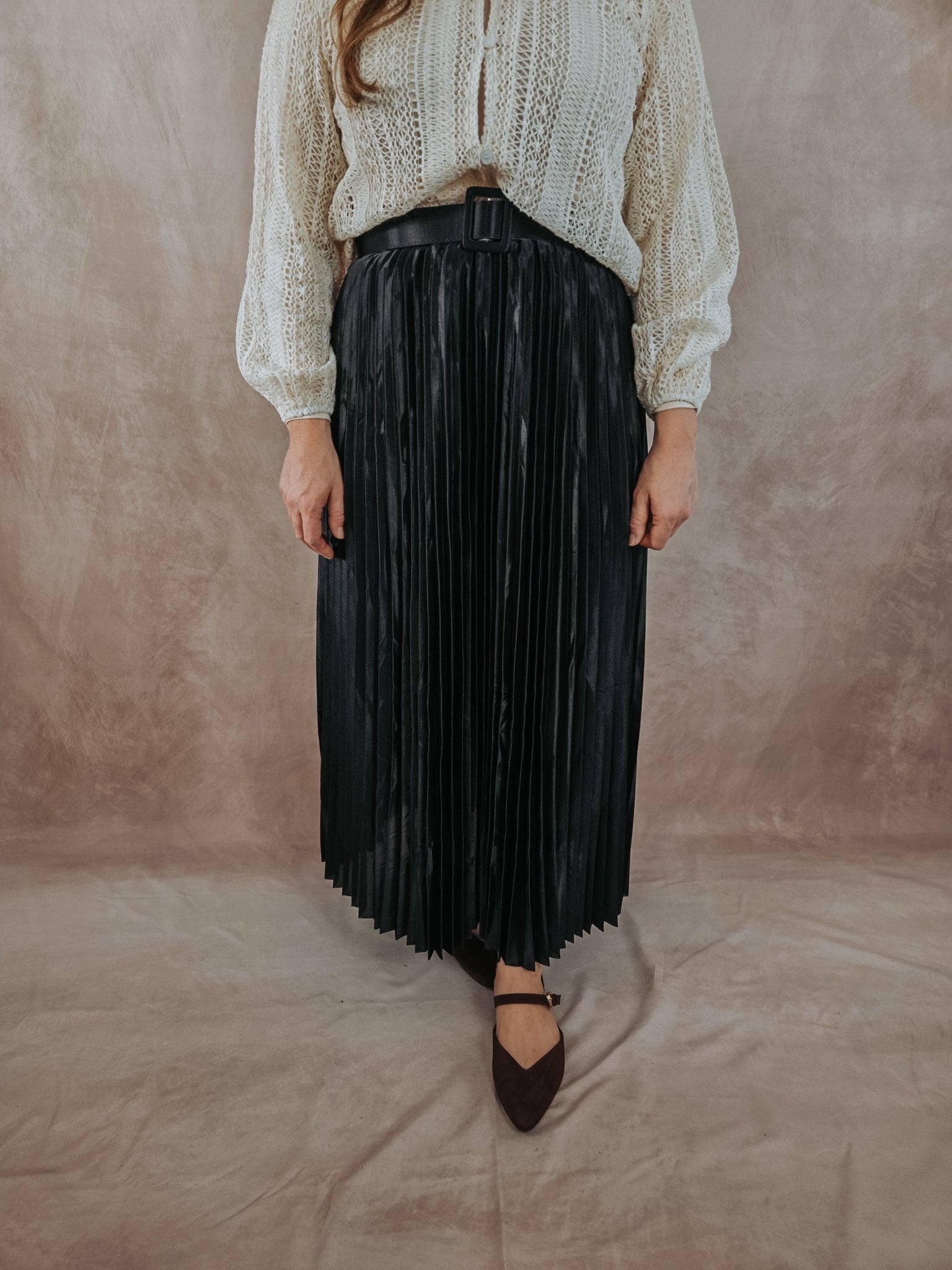 ELASTIC WAIST SATIN PLEATED MAXI SKIRT - Duviboutique