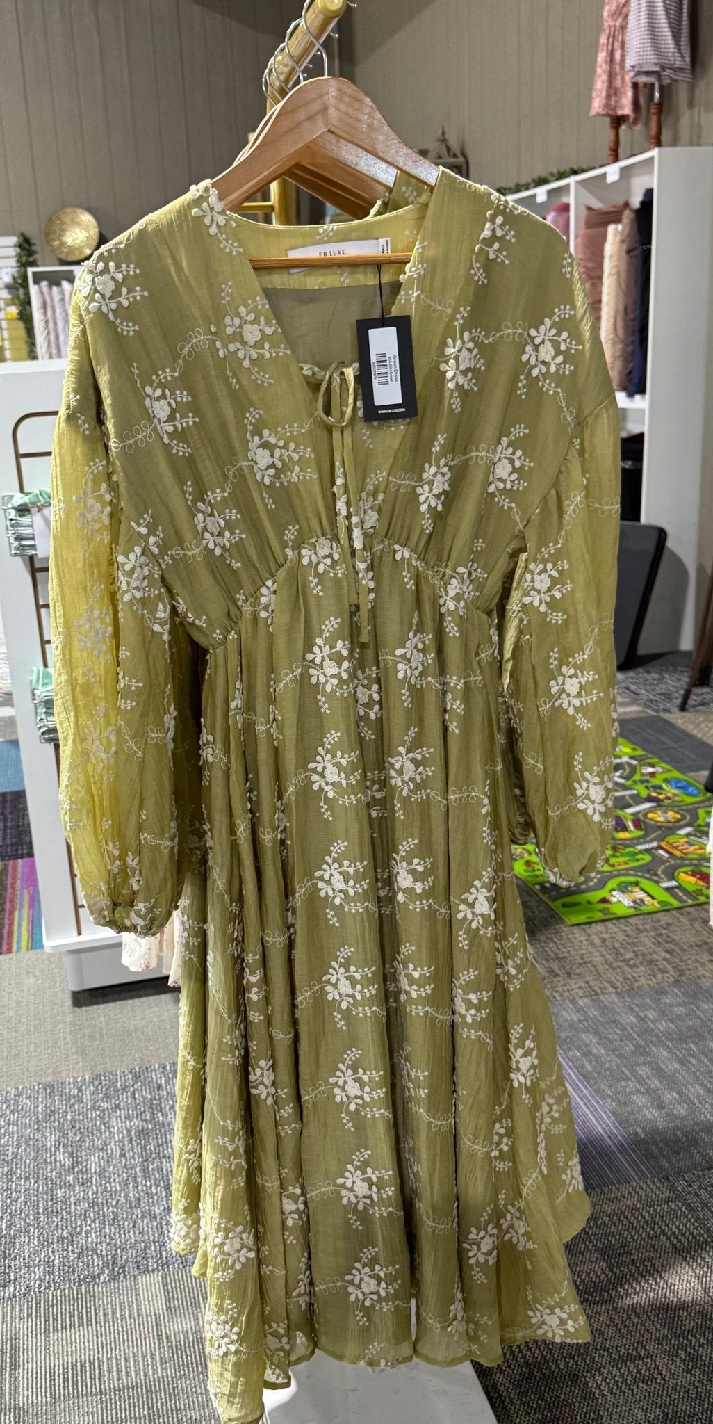 Green Dress - Duviboutique