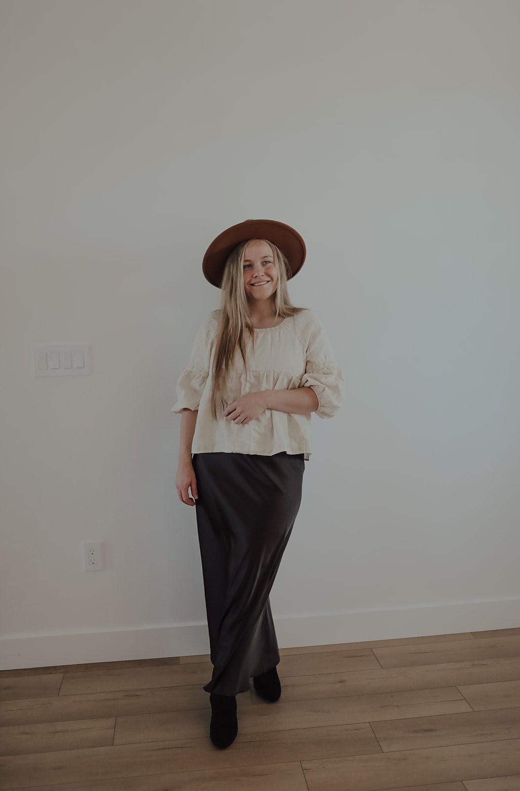 AMELIA SQUARE NECK TOP - Duviboutique