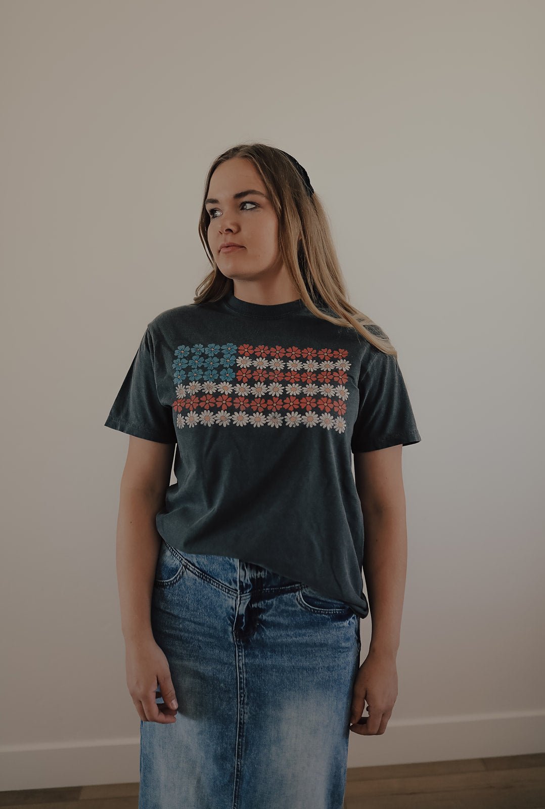 Blooming America Washed Graphic Tee ( Ivory ) - Duviboutique