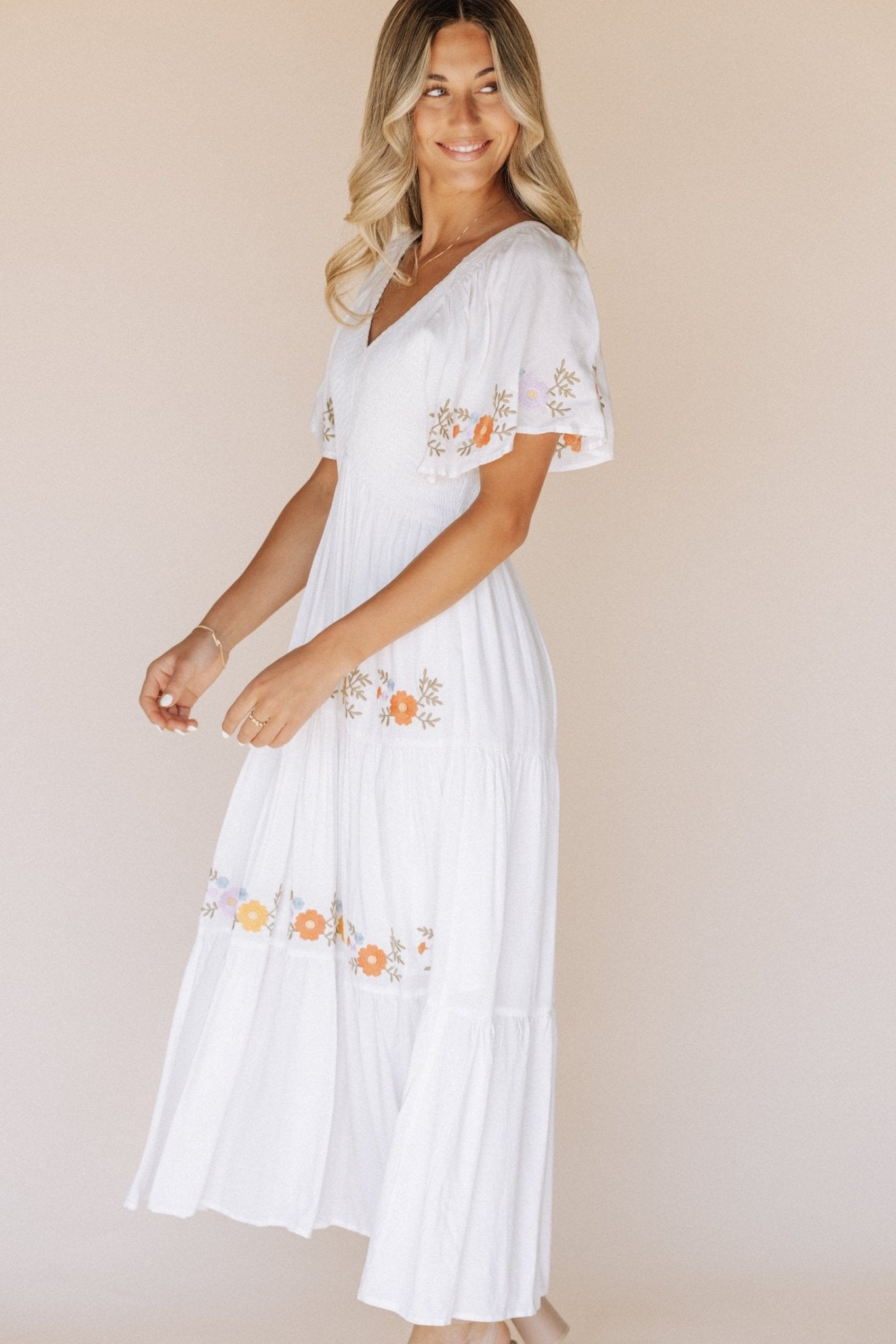 Sicily Embroidered Midi Dress - Dresses - Duviboutique