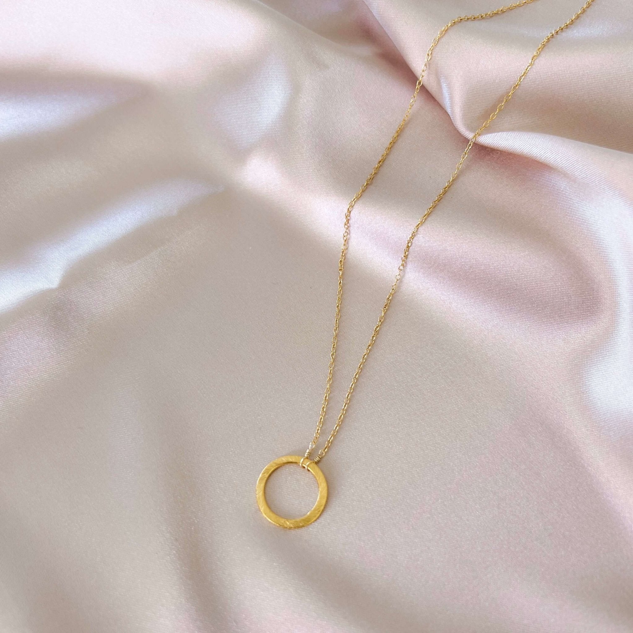 Signature Gold Circle Layering Necklace - Necklaces - Duviboutique